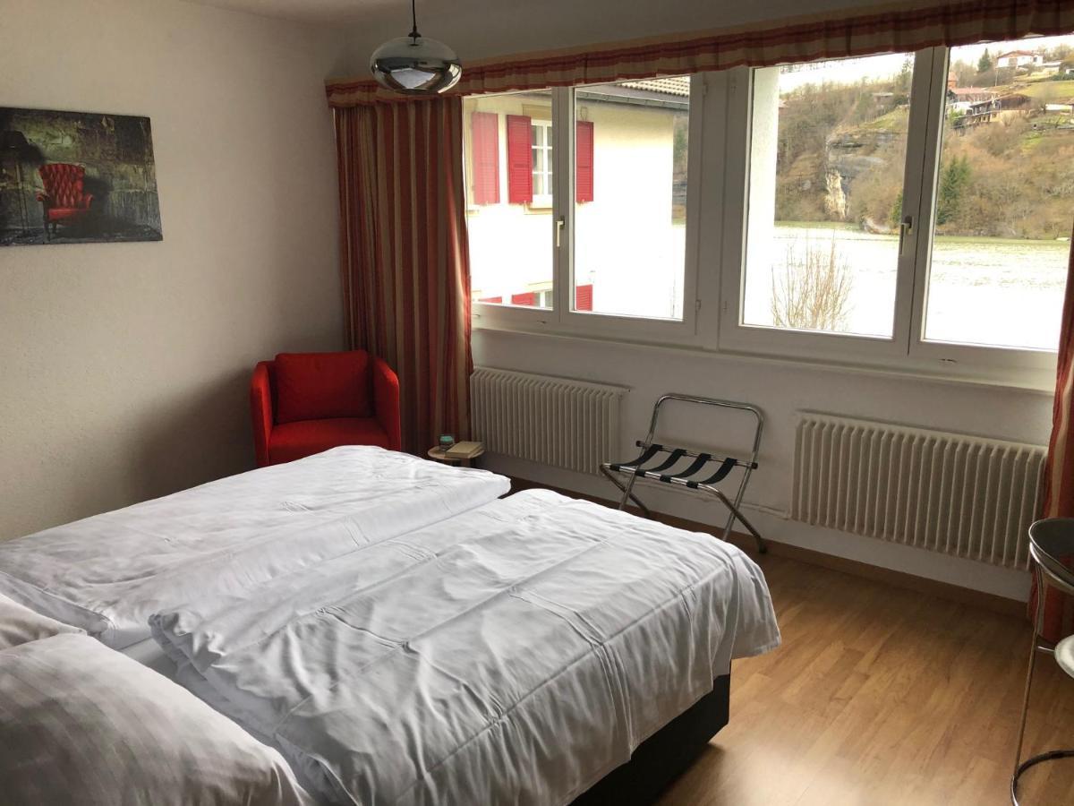Hotel Les Rives Du Doubs Les Brenets Dış mekan fotoğraf
