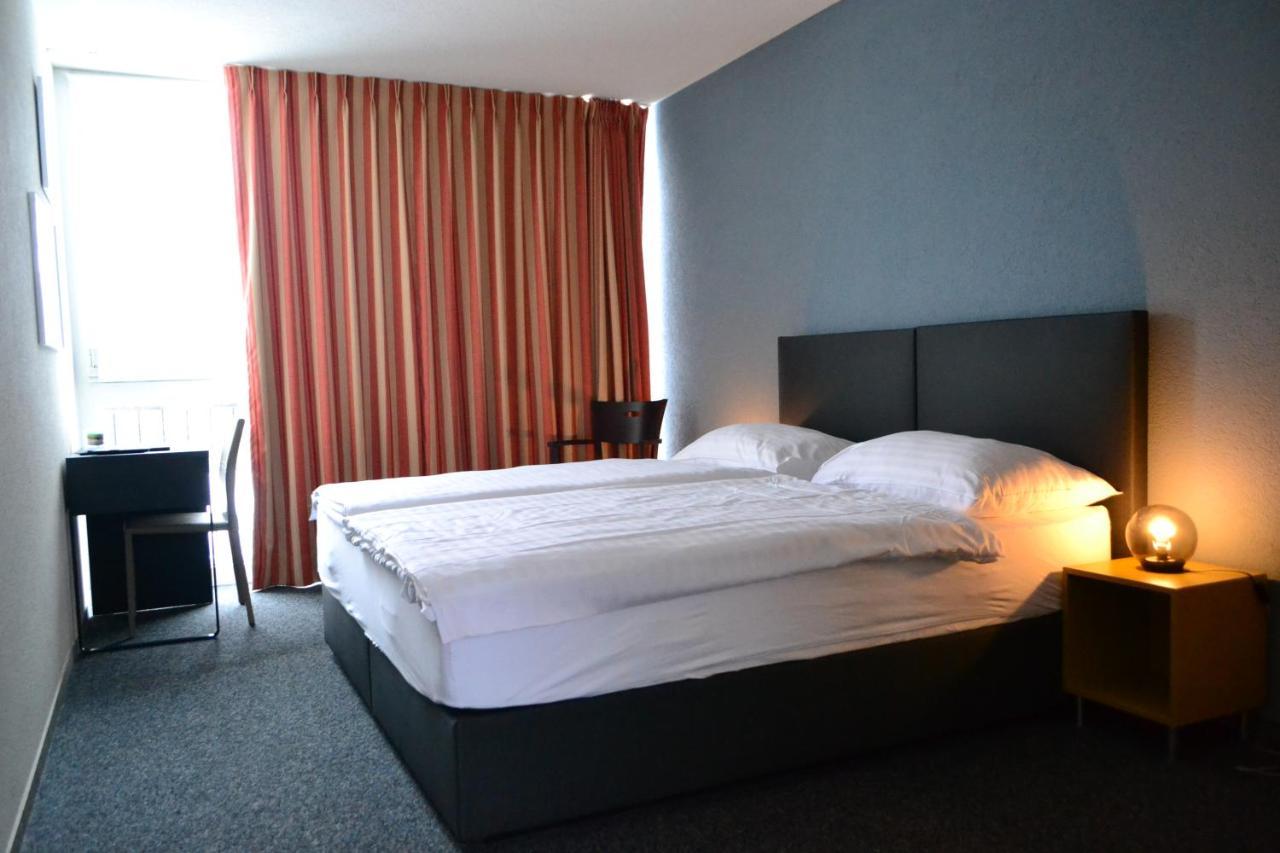 Hotel Les Rives Du Doubs Les Brenets Dış mekan fotoğraf